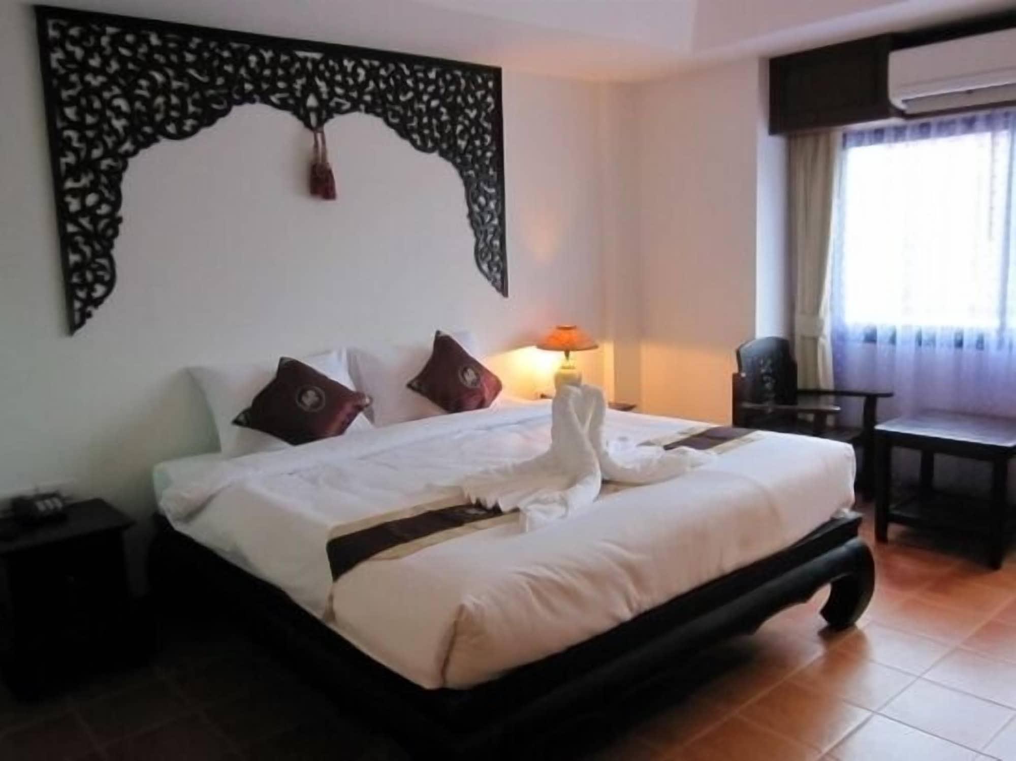 Wangburapa Grand Hotel Τσιάνγκ Μάι Εξωτερικό φωτογραφία