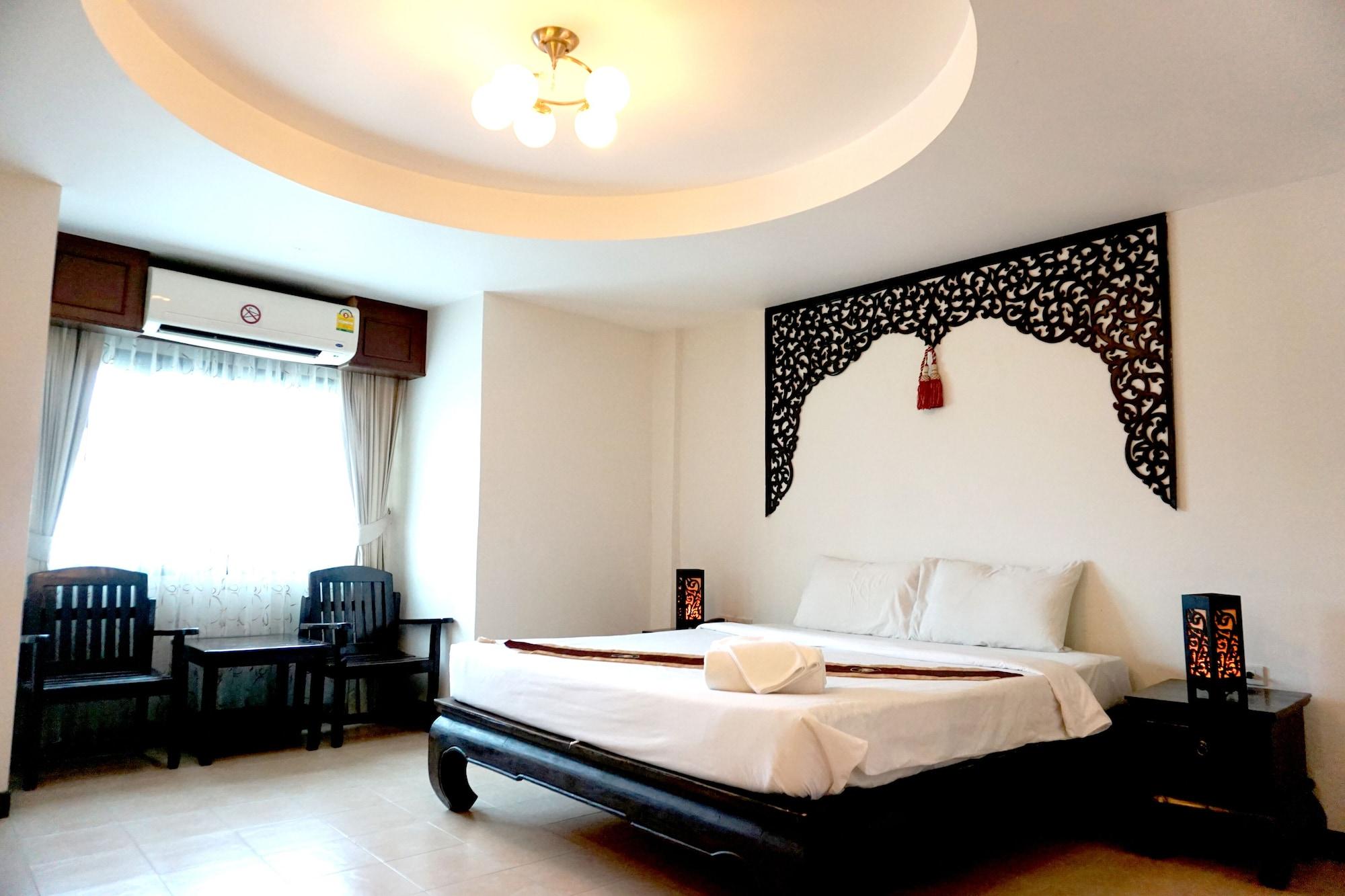 Wangburapa Grand Hotel Τσιάνγκ Μάι Εξωτερικό φωτογραφία