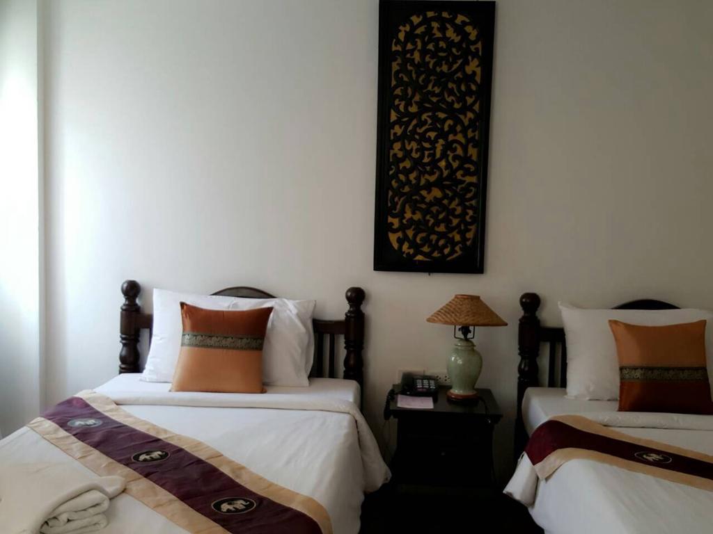Wangburapa Grand Hotel Τσιάνγκ Μάι Εξωτερικό φωτογραφία