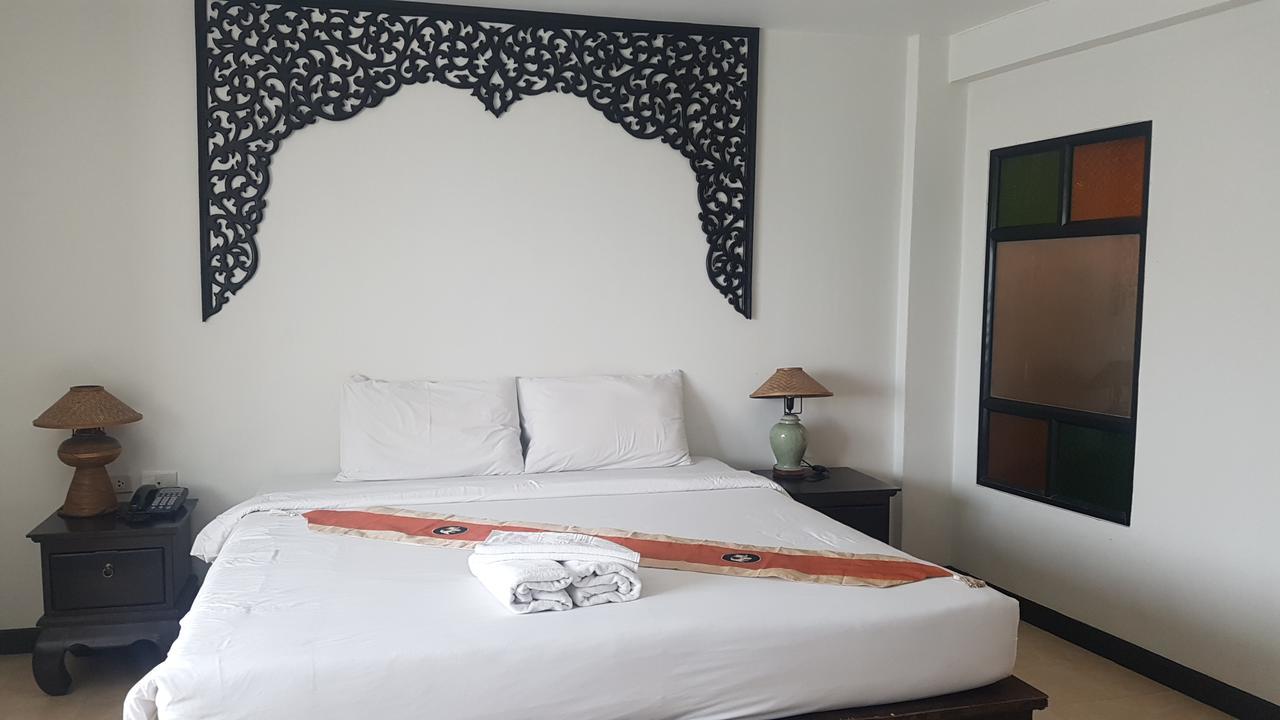 Wangburapa Grand Hotel Τσιάνγκ Μάι Εξωτερικό φωτογραφία