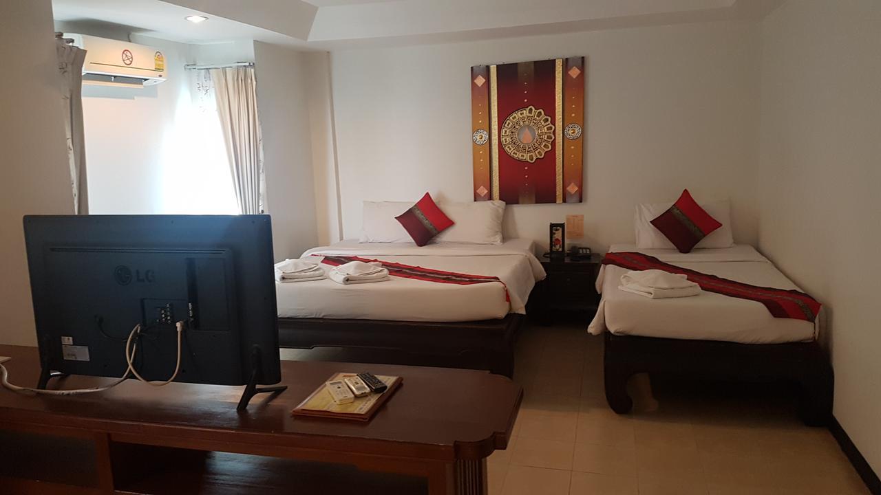 Wangburapa Grand Hotel Τσιάνγκ Μάι Εξωτερικό φωτογραφία