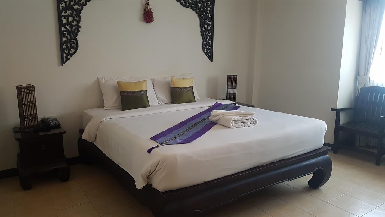 Wangburapa Grand Hotel Τσιάνγκ Μάι Εξωτερικό φωτογραφία