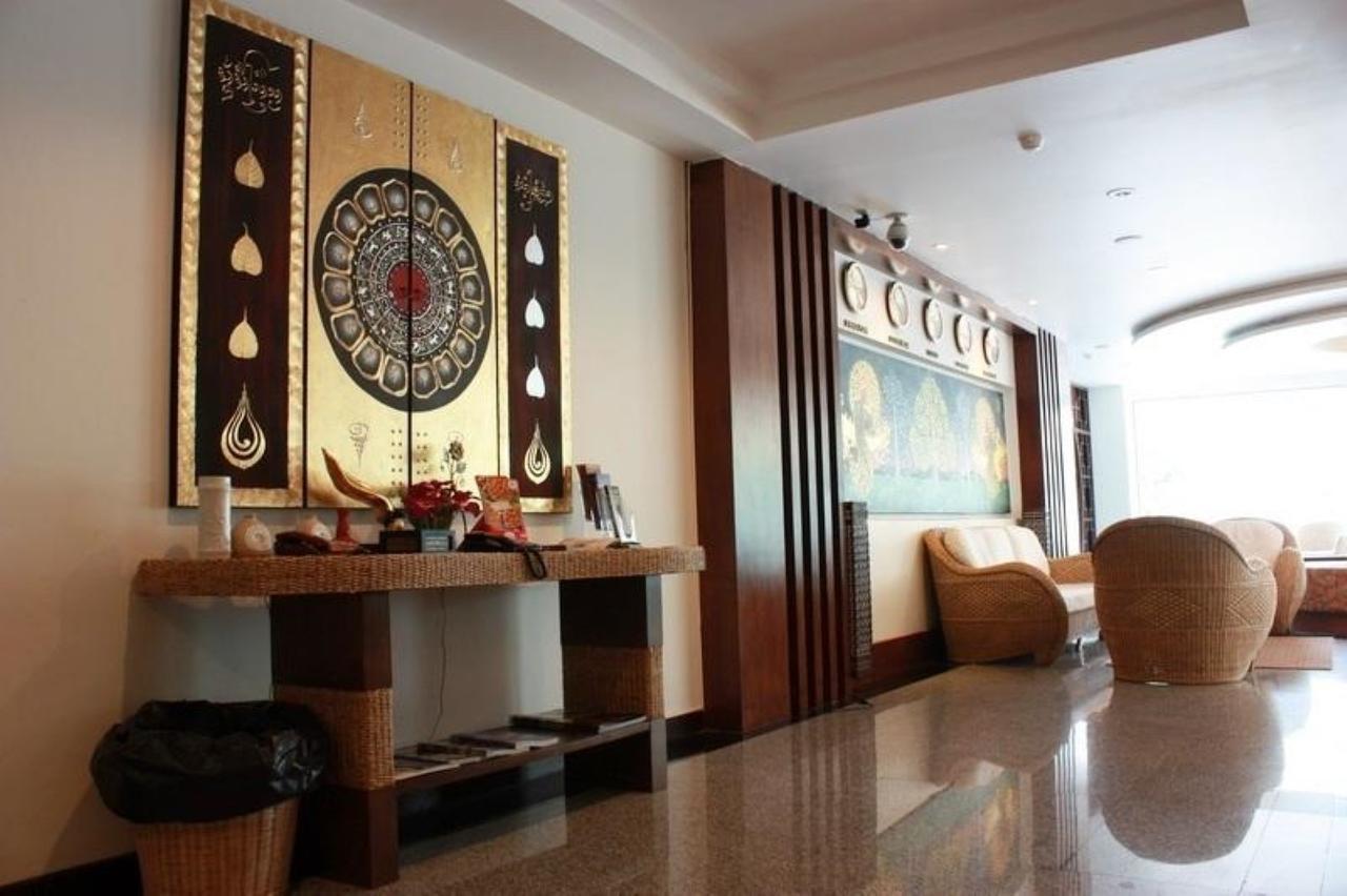 Wangburapa Grand Hotel Τσιάνγκ Μάι Εξωτερικό φωτογραφία
