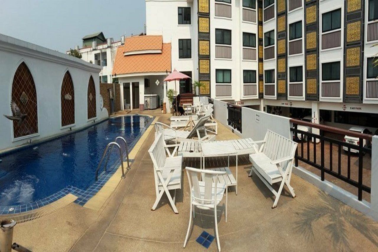 Wangburapa Grand Hotel Τσιάνγκ Μάι Εξωτερικό φωτογραφία